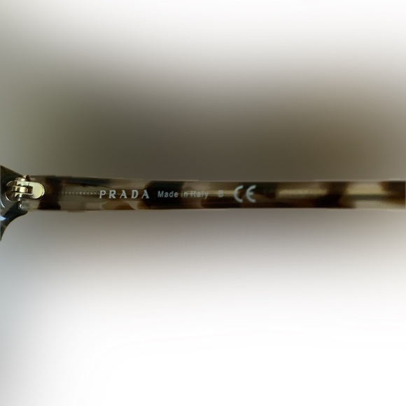 Prada EUC Full Rim Brown Sunglasses - Picture 11 of 11